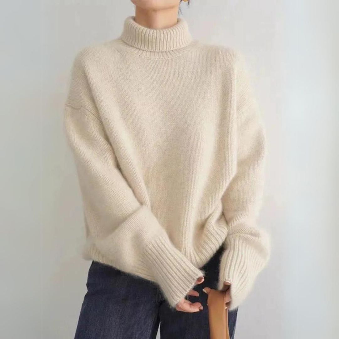 Karine™ - Comfortable and soft knitted turtleneck sweater