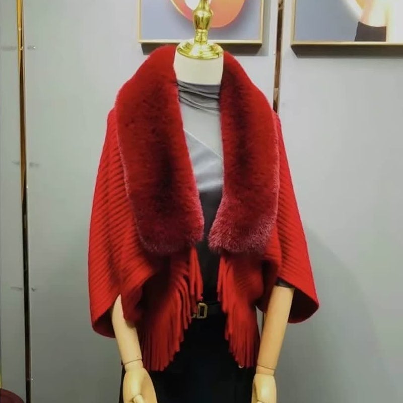 Martine™ - Elegant rabbit fur shawl for a luxurious winter