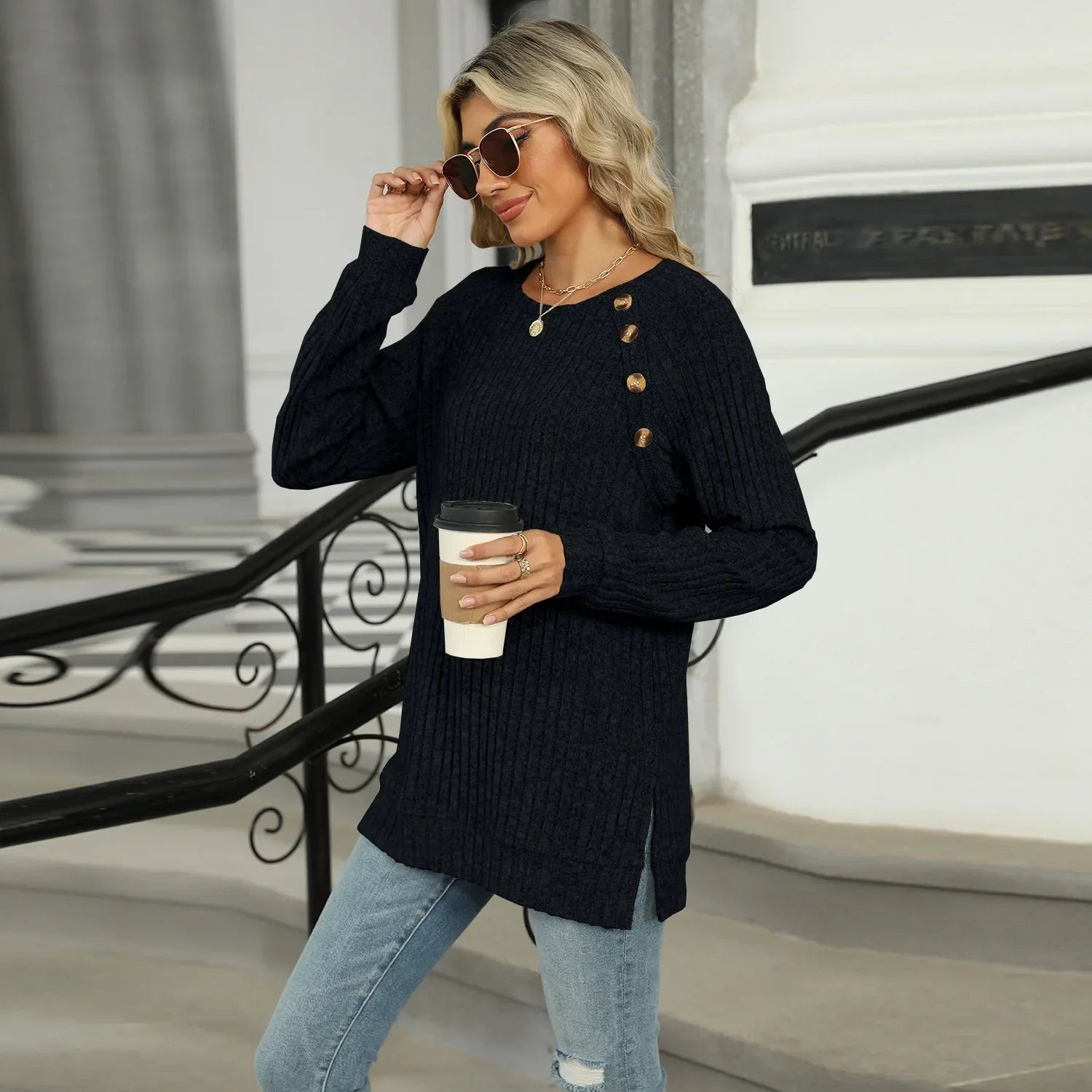 Aline™ - Elegant women's sweater with decorative buttons